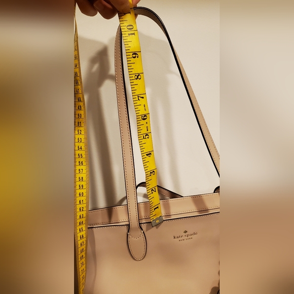 KATE SPADE Elegant Tan/ Cream Tote Bag. - Picture 8 of 14